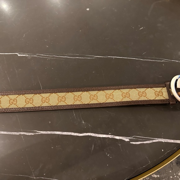 Gucci Leather Belt with Double G Silver Shiny Buckle - Picture 3 of 6